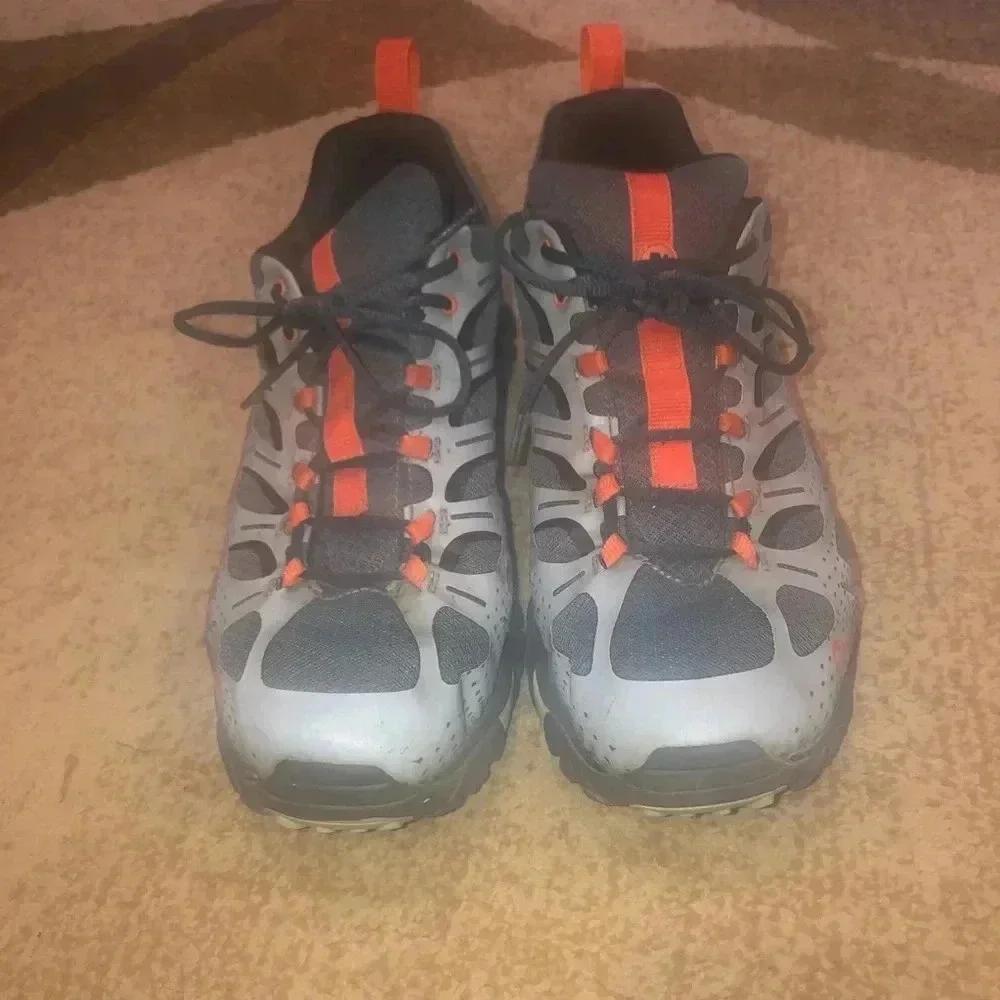 Merrill vibrations sneakers
